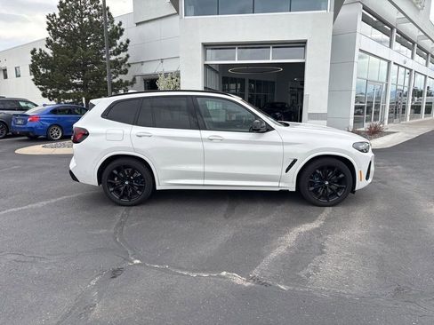 Used 2023 BMW X3 M40i image 6