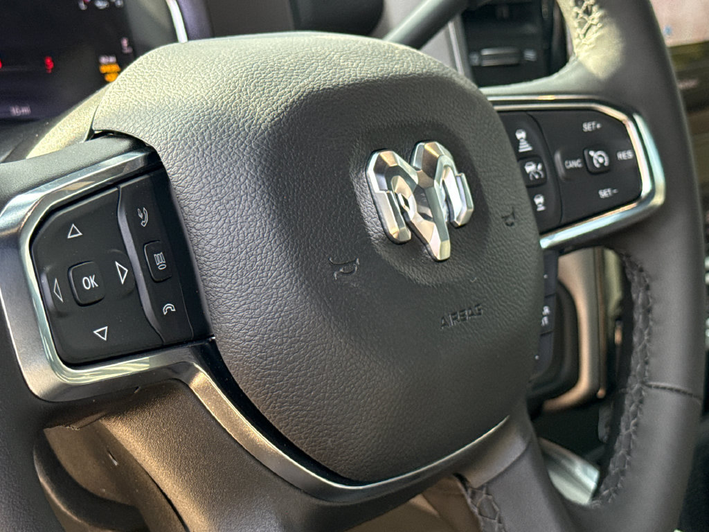 New 2027 RAM 2500 Laramie AWD/4WD image 29