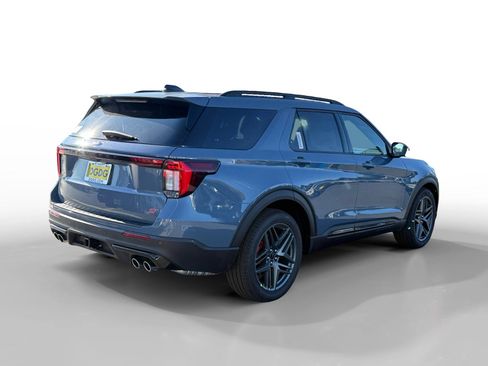 New 2026 Ford Explorer ST w/ Sun And Sound Package image 5