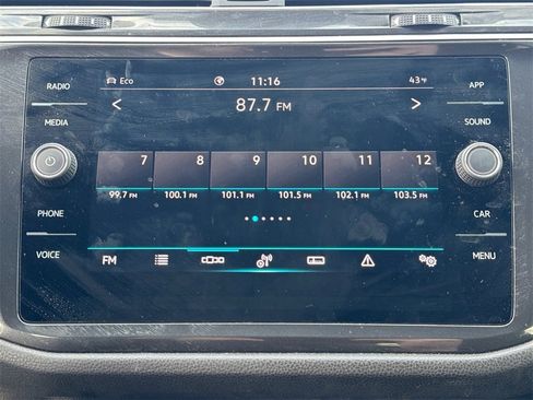 Used 2024 Volkswagen Tiguan SE R-Line image 19