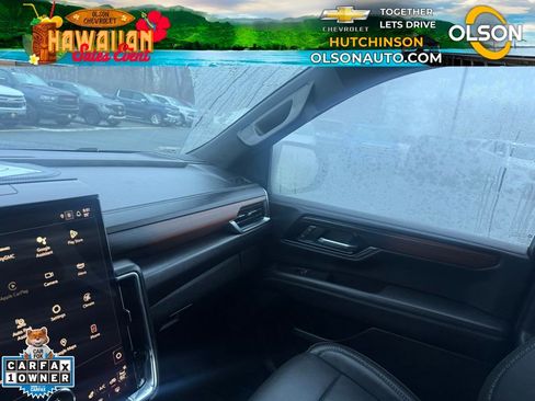 Used 2025 GMC Yukon XL Denali image 27