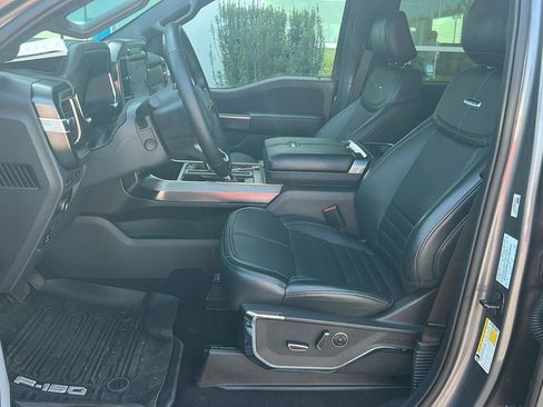 Used 2024 Ford F150 Platinum w/ FX4 Off-Road Package image 10