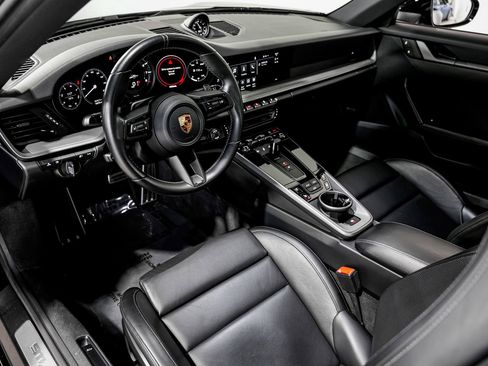 Used 2022 Porsche 911 GT3 RS image 9