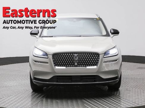 Used 2022 Lincoln Corsair FWD w/ Equipment Group 101A image 2