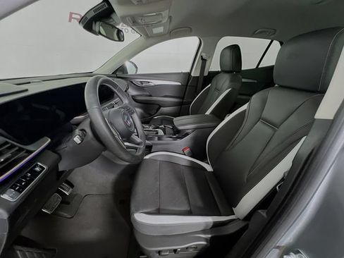 Used 2025 Buick Envision Sport Touring AWD/4WD image 9