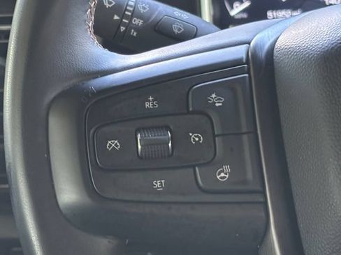 Used 2024 GMC Sierra 2500 AT4 w/ AT4 Premium Plus Package AWD/4WD image 12
