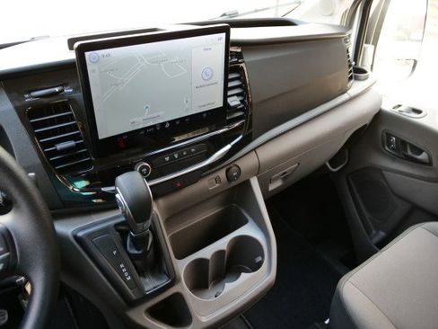 Used 2025 Ford Transit 350 XLT image 12