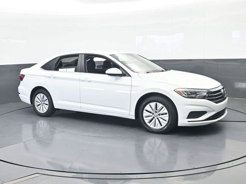 Used 2019 Volkswagen Jetta S w/ Driver Assistance Package FWD image 8