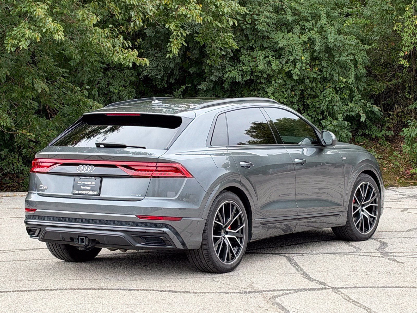 Used 2020 Audi Q8 Prestige w/ Prestige Package AWD/4WD image 6