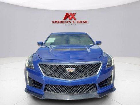 Used 2019 Cadillac CTS V w/ Carbon Fiber Package RWD image 10