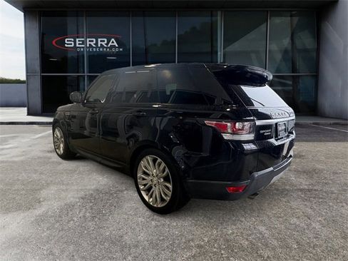Used 2017 Land Rover Range Rover Sport HSE image 2