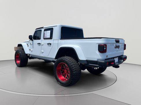 Used 2020 Jeep Gladiator Rubicon AWD/4WD image 3