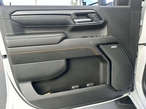 Used 2024 GMC Sierra 2500 AT4 w/ AT4 Premium Plus Package image 23