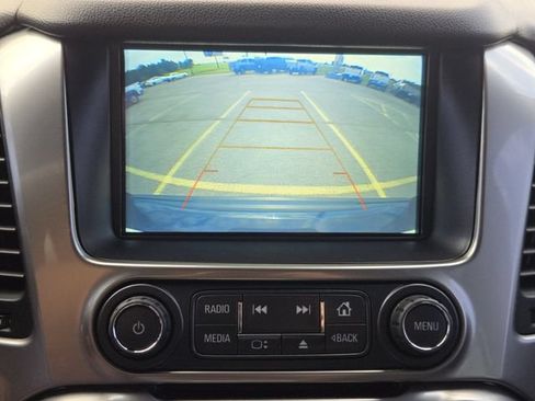 Used 2019 Chevrolet Tahoe LT w/ LT Signature Package AWD/4WD image 18