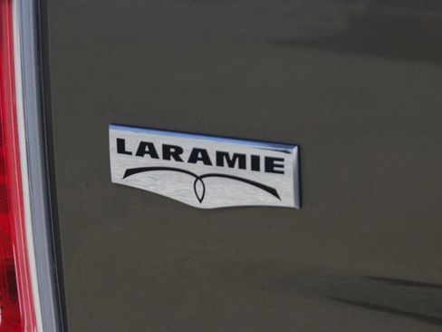 Used 2014 RAM 2500 Laramie w/ Convenience Group image 46