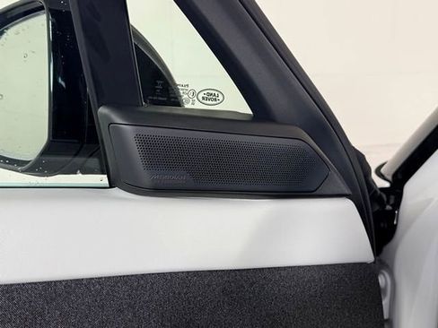 New 2025 Land Rover Range Rover Sport Dynamic SE image 25