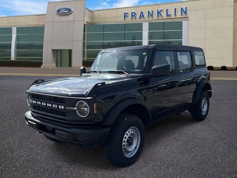 New 2026 Ford Bronco 4-Door AWD/4WD image 3