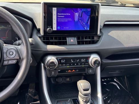 Used 2024 Toyota RAV4 XLE image 20