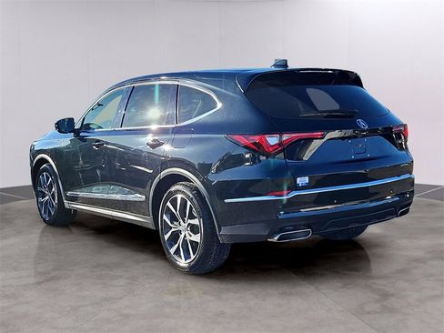 Used 2023 Acura MDX SH-AWD w/ Technology Package image 6