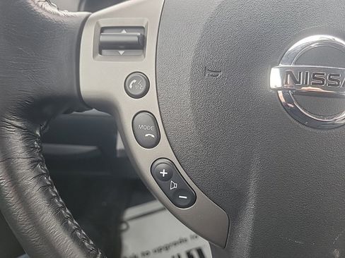 Used 2010 Nissan Sentra 2.0 SR w/ Convenience Pkg image 10