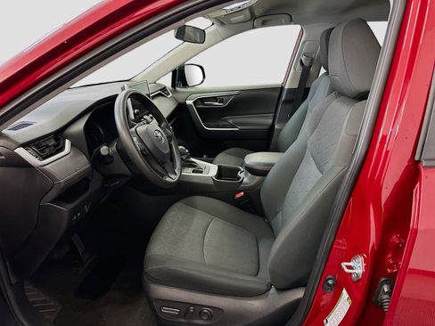 Used 2023 Toyota RAV4 XLE image 13