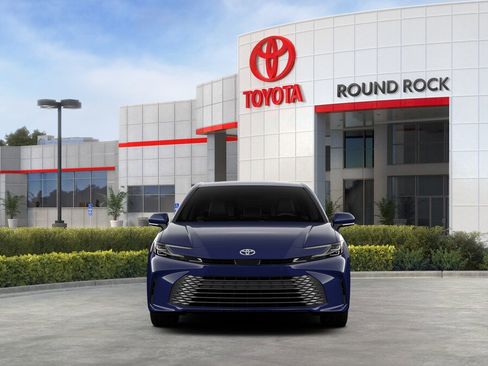 New 2026 Toyota Camry XLE image 17