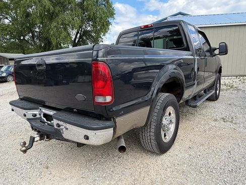 Used 2005 Ford F250 Lariat AWD/4WD image 4