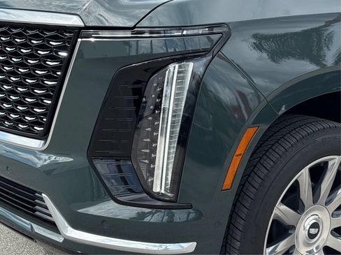 New 2026 Cadillac Escalade 4WD image 14