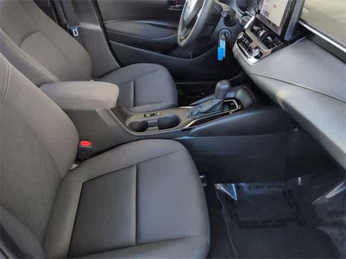 Used 2023 Toyota Corolla LE image 22