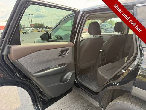 Used 2023 Nissan Rogue S AWD/4WD image 32