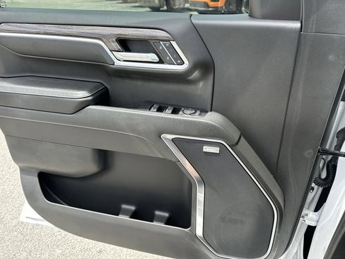Used 2023 Chevrolet Silverado 1500 LTZ w/ Technology Package RWD image 28
