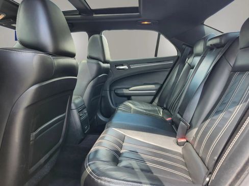 Used 2017 Chrysler 300 S w/ 300S Premium Group image 28