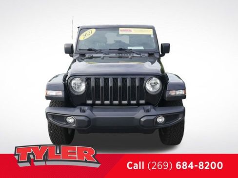 Used 2021 Jeep Wrangler Sport AWD/4WD image 2