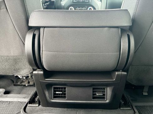 Certified 2023 Chevrolet Silverado 1500 Custom image 20