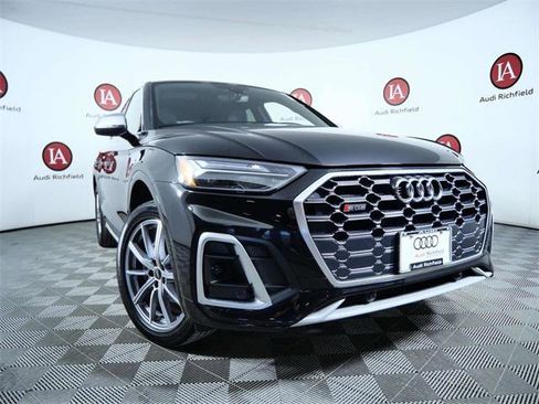 Used 2022 Audi SQ5 Premium image 2