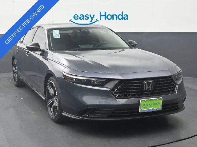 Used 2026 Honda Accord SE image 2