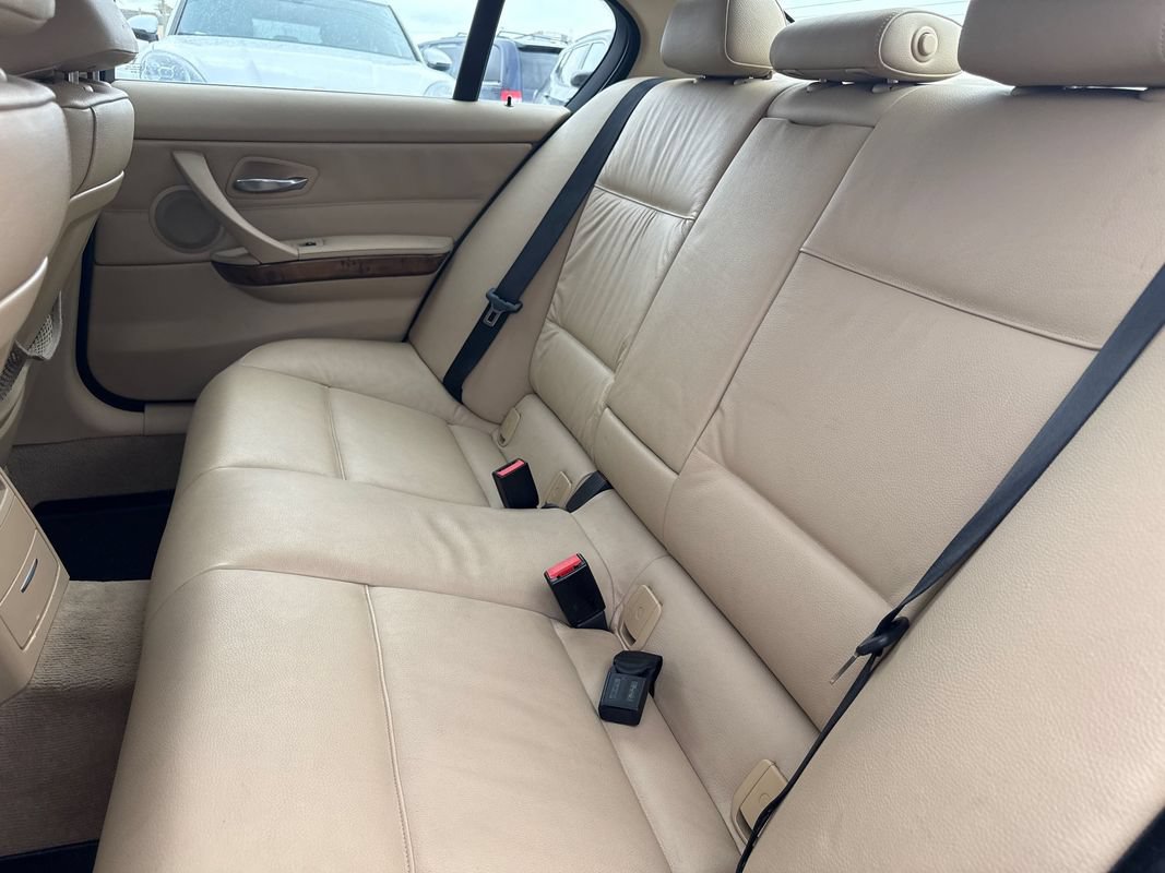 Used 2007 BMW 335i Sedan RWD image 12