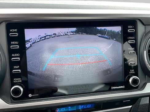 Used 2022 Toyota Tacoma SR5 w/ Technology Package AWD/4WD image 26