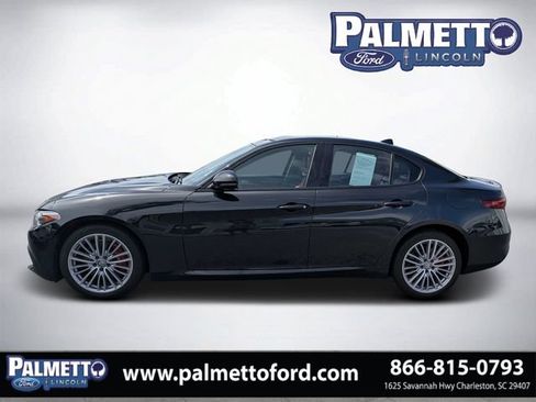 Used 2019 Alfa Romeo Giulia Ti w/ Quick Order Package 22X Lusso AWD/4WD image 6