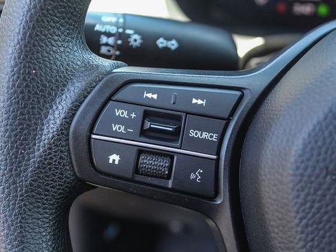 Used 2024 Honda HR-V LX image 31