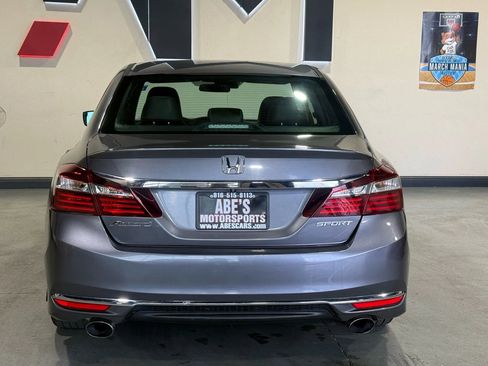 Used 2016 Honda Accord Sport image 5