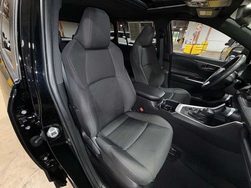 Used 2024 Toyota RAV4 SE w/ Weather & Moonroof Package AWD/4WD image 16