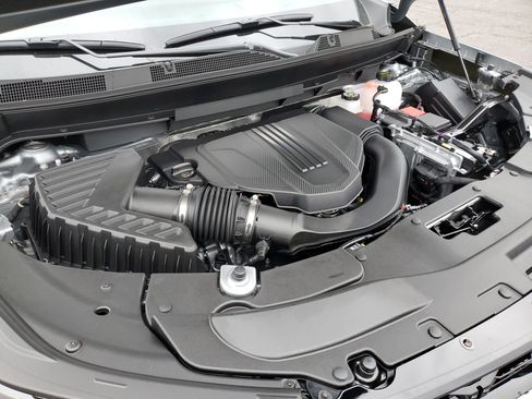 New 2026 Chevrolet Traverse Z71 w/ Enhanced Driving Package image 92