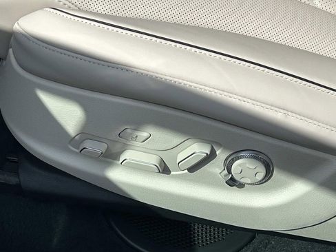 New 2026 Genesis GV80 3.5T Prestige AWD/4WD image 15