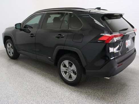 Certified 2025 Toyota RAV4 XLE image 9