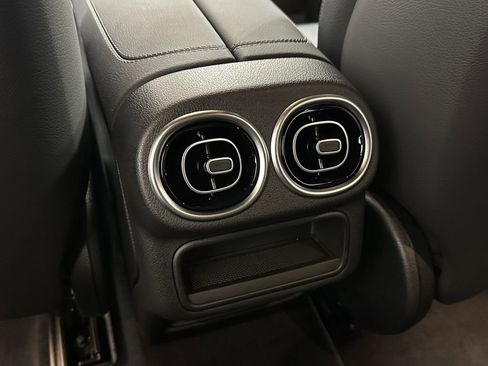 Certified 2025 Mercedes-Benz GLC 350e 4MATIC image 26