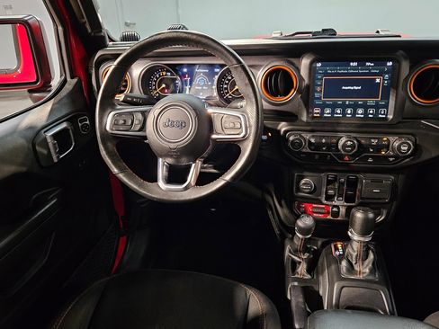 Used 2023 Jeep Gladiator Mojave w/ LED Lighting Group image 9