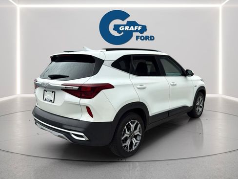 Used 2022 Kia Seltos EX AWD/4WD image 7