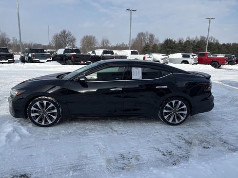 Used 2023 Nissan Maxima Platinum image 5
