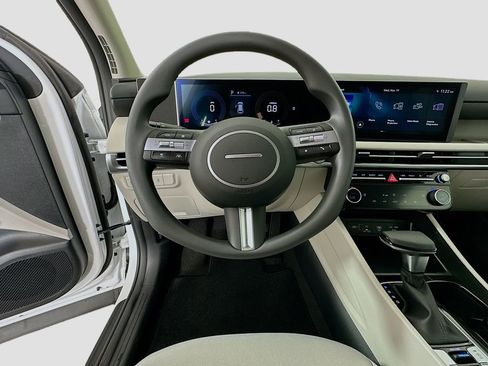 New 2026 Hyundai Tucson SEL image 10